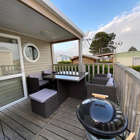Camping Le Clos Savoye Biville-sur-Mer ภายนอก รูปภาพ