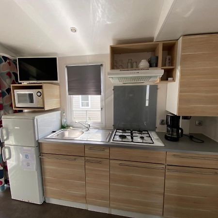 Camping Le Clos Savoye Biville-sur-Mer ภายนอก รูปภาพ